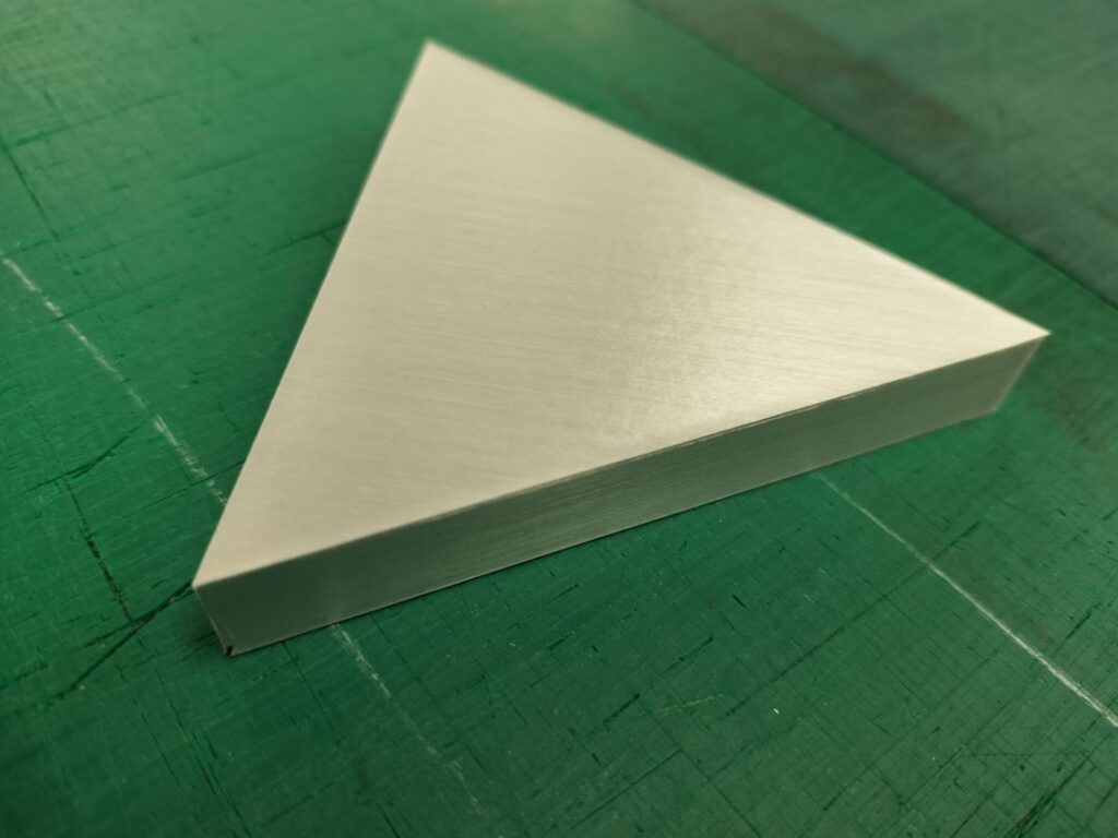 再生ボタンアップ
