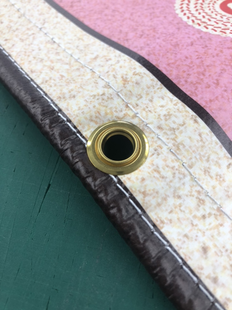 ハトメアップ写真