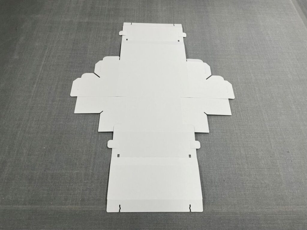 カットしたところ