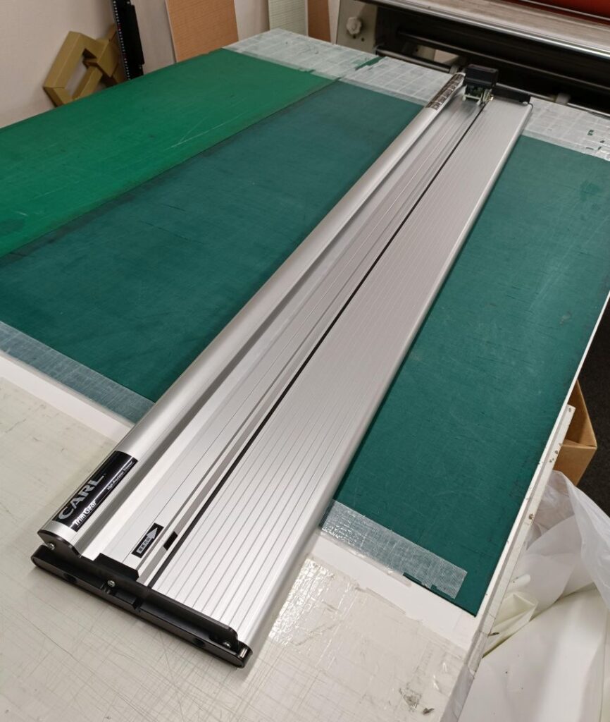 パネルカッター