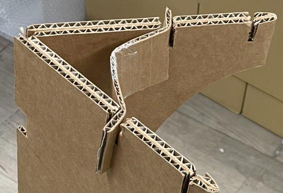 ネックを預ける部品