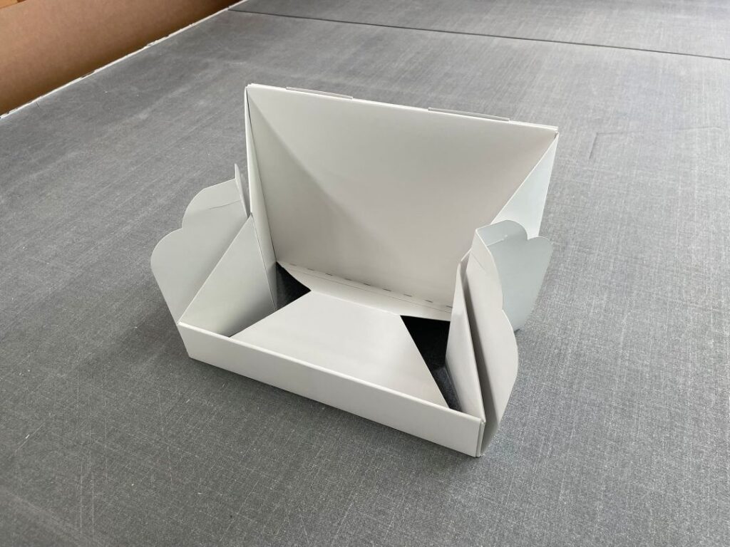ノックダウン
